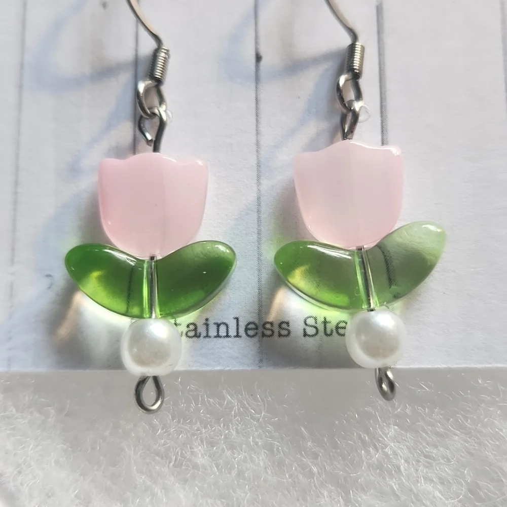 Handmade 🩷 Tulip Earrings - Glass and Stainless Steel - Picture 2 of 2
